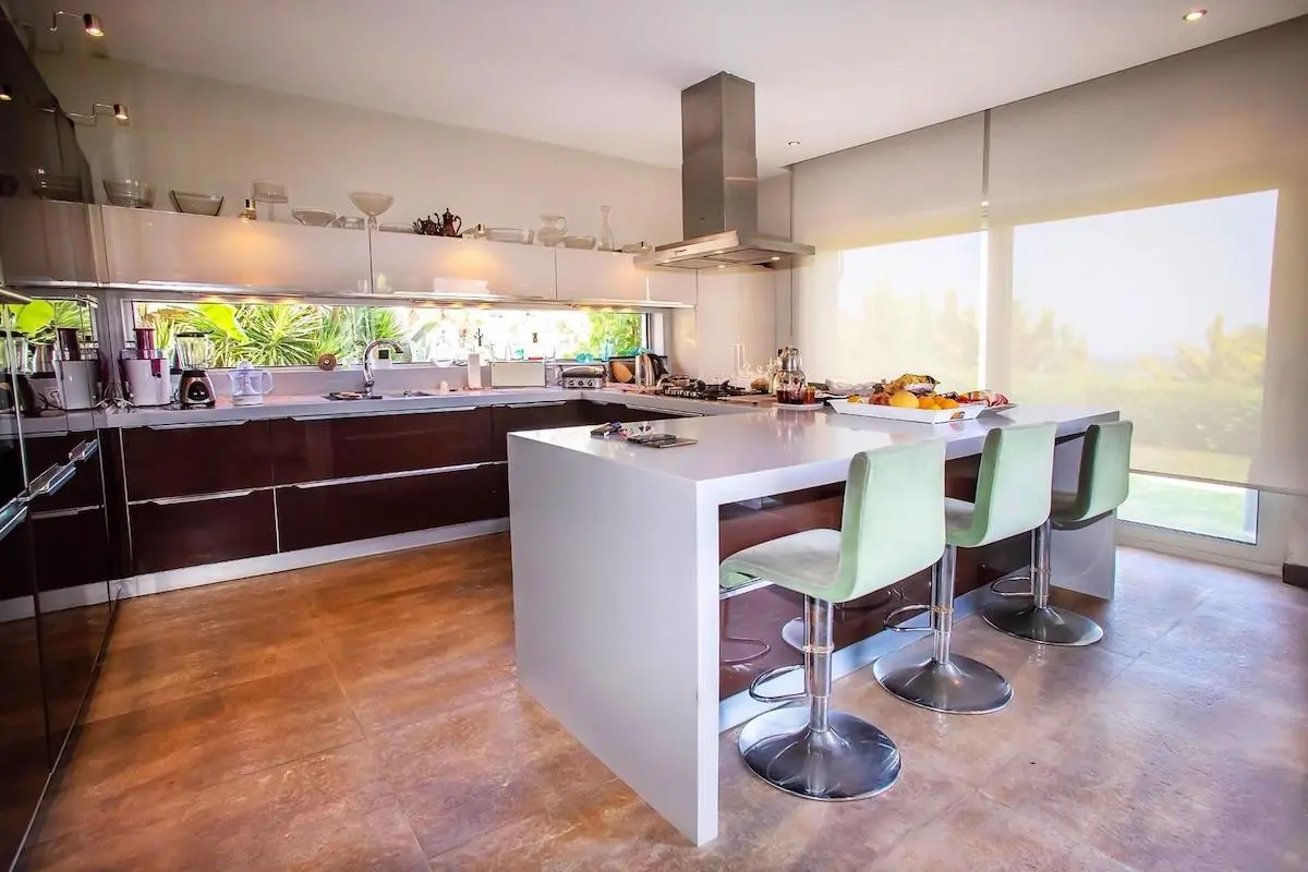 Master kitchen